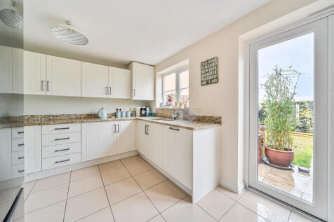 1345893-32-68b5e8...