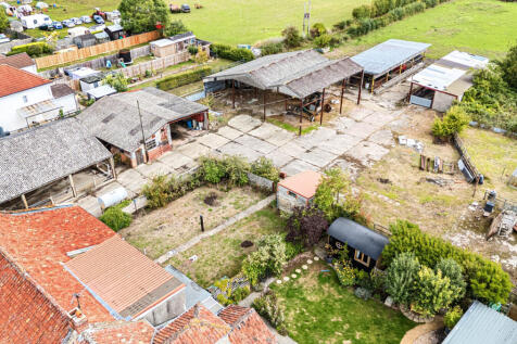 1343994-4-68bb35e...