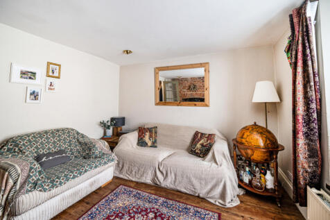 1328807-3-688a334...