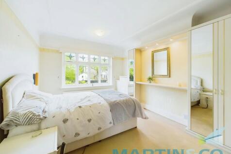 994f177a-CAM01870...