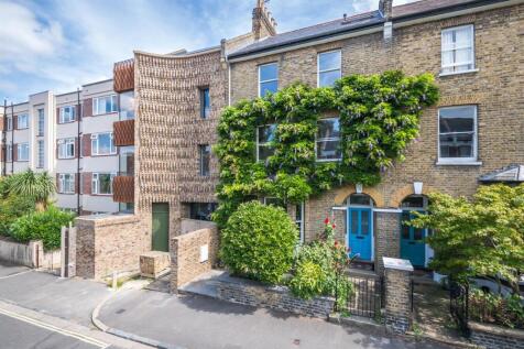 Bushey Hill Road-2.jpg