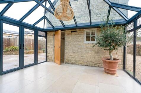 Trinity Cottage - Reception Hall.jpg