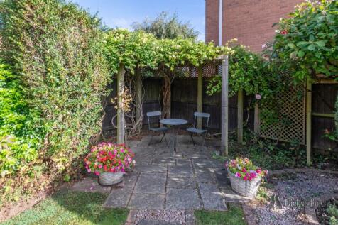 3 Witchley Close -68.jpg
