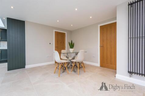 19 Stirling Road, Stamford, PE9 2XF-19watermarked.