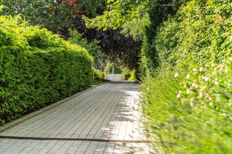 Property Image 40
