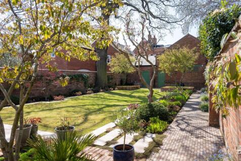 Property Image 32