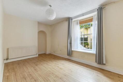 Basement Flat