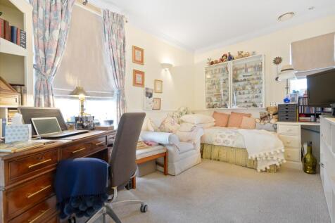 Property Image 18