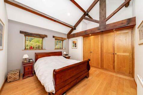 GROUND FLOOR BEDROOM