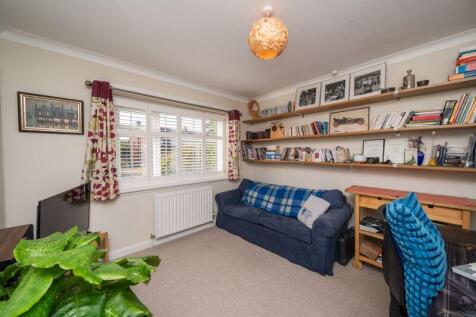 Sitting room/ bedroom