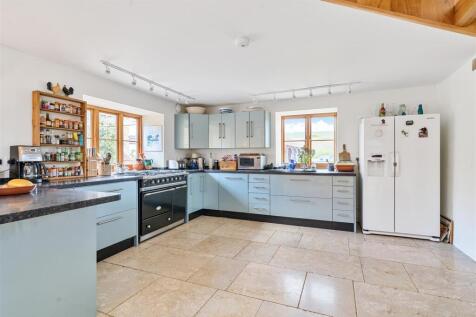 Kitchen.jpg