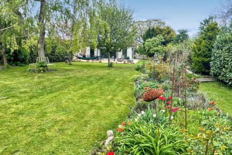 Garden b
