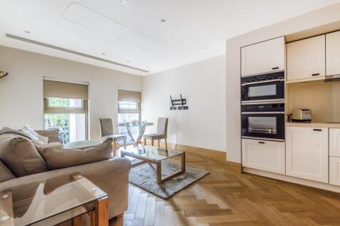 Reception Room/Kitchen