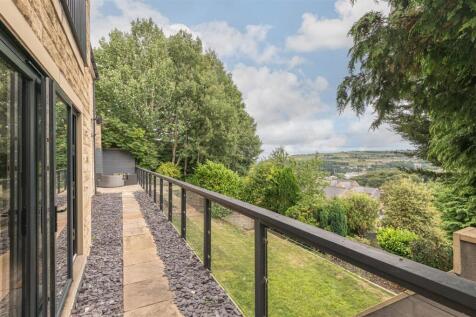 34 - 2 The Meadows HX6 2UN.jpg