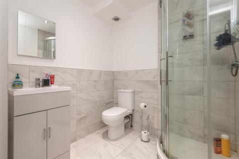 52 - 2 The Meadows HX6 2UN.jpg