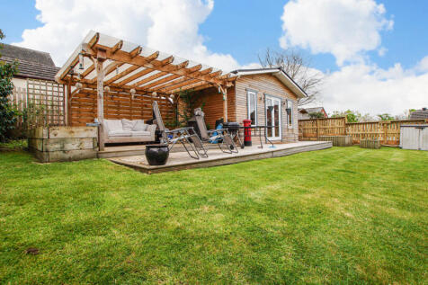 Garden &amp; Garden Room