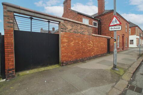 Rear Yard Parking access