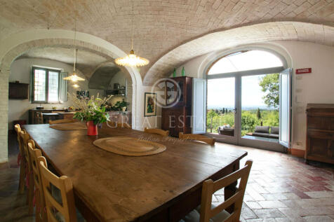 Interno