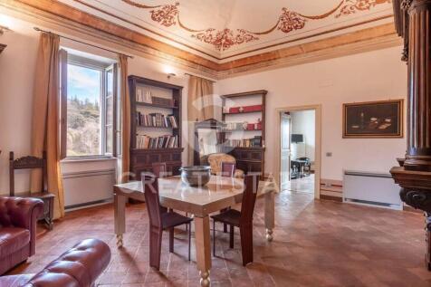 Interno