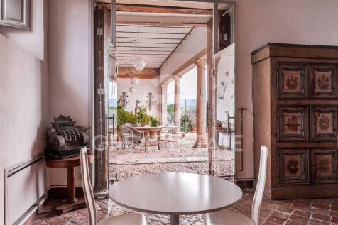 Interno