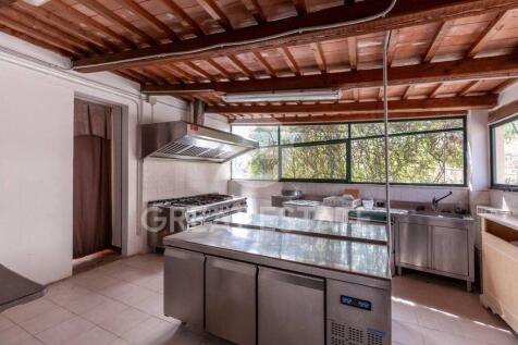 Interno