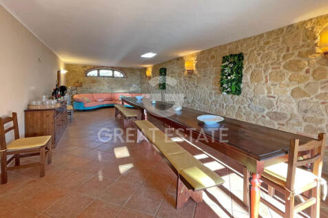Interno