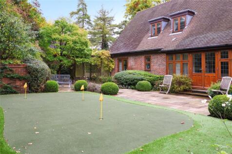 Pitch and Put Green