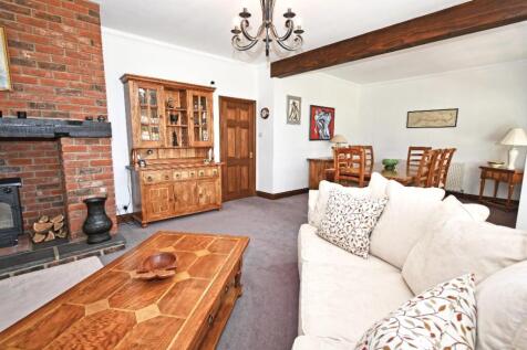 Sitting/Dining Room
