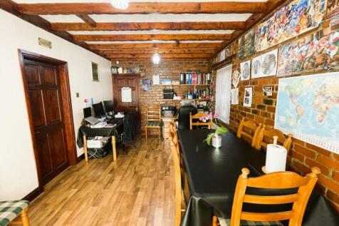 Dining 1