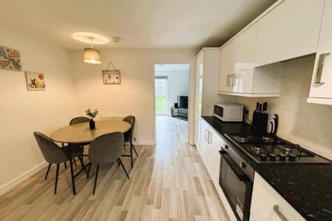Kitchen (2)