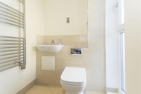 cubitt apts 21 (10).jpg