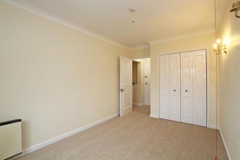 48TM - Bedroom 2.jpg