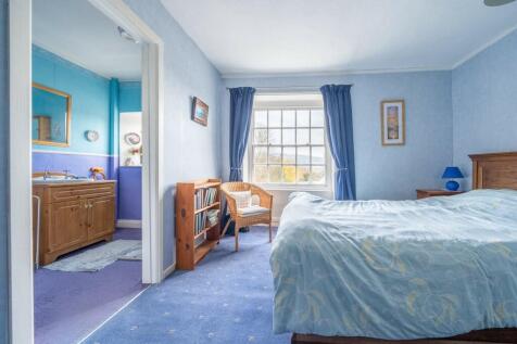 Bedroom 7 En-Suite