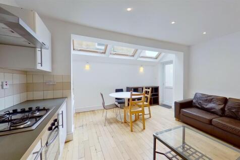 Merton-Road-SW18-02252021_204445.jpg