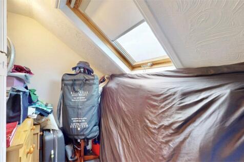 Bedroom 5/Dressing Room