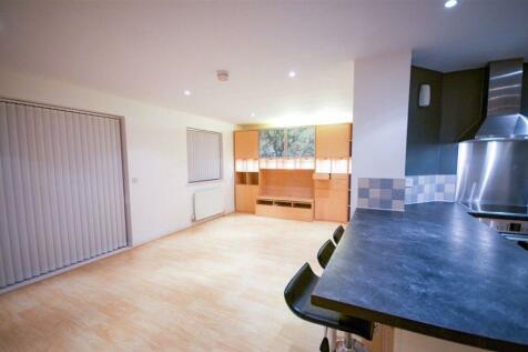 2 bedroom flats to rent in luton hoo, luton, bedfordshire - rightmove