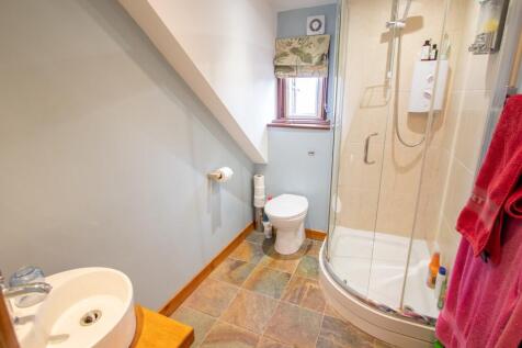 Ensuite shower room