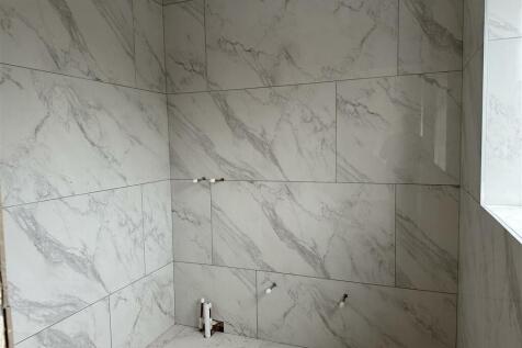 Bedroom Five En-Suite