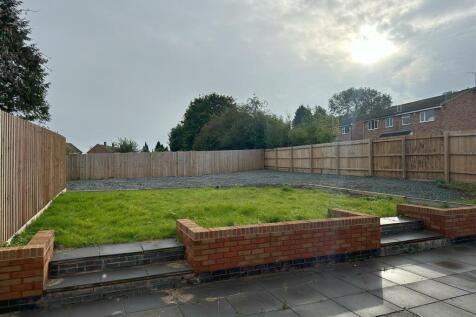 Rear Garden.jpeg