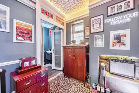 1326890-14-687a9a...