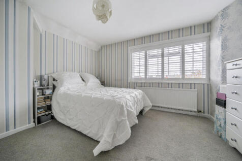 1349781-12-68ca7e...