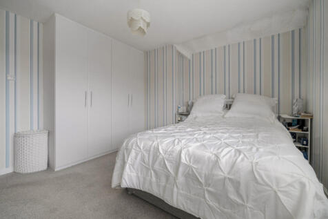 1349781-11-68ca7e...