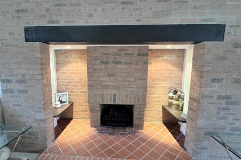 INGLENOOK FIRE SURROUND