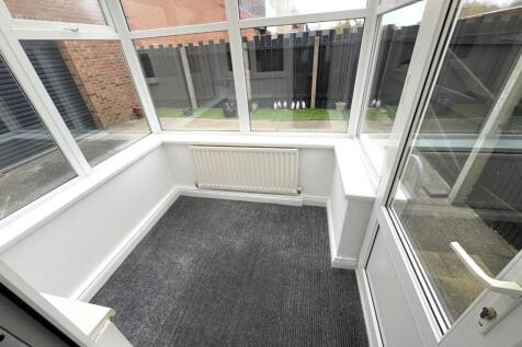 SIDE PORCH