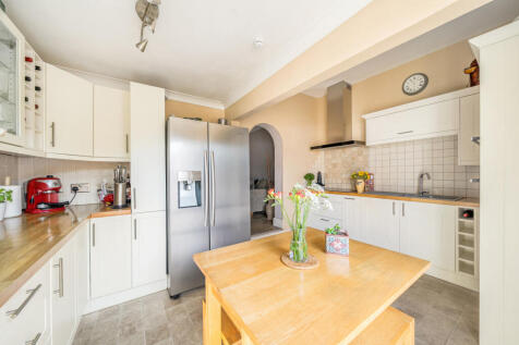 1336530-6-6899cc1...