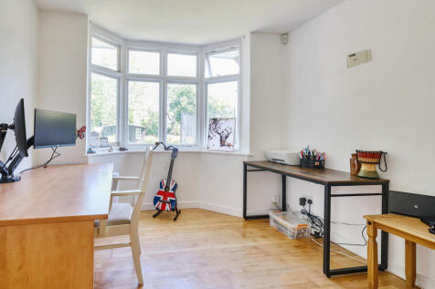 19-681b42747a9d3-...