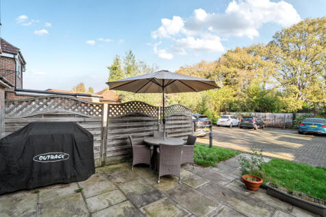 1376618-6-6926e94...