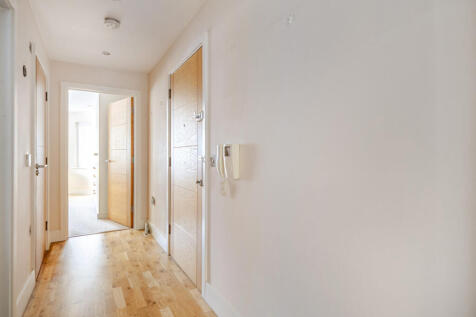 1376618-14-6926e9...