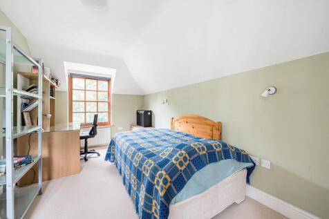 1287466-32-682f1a...