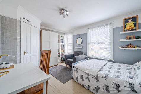 1319918-12-686e56...